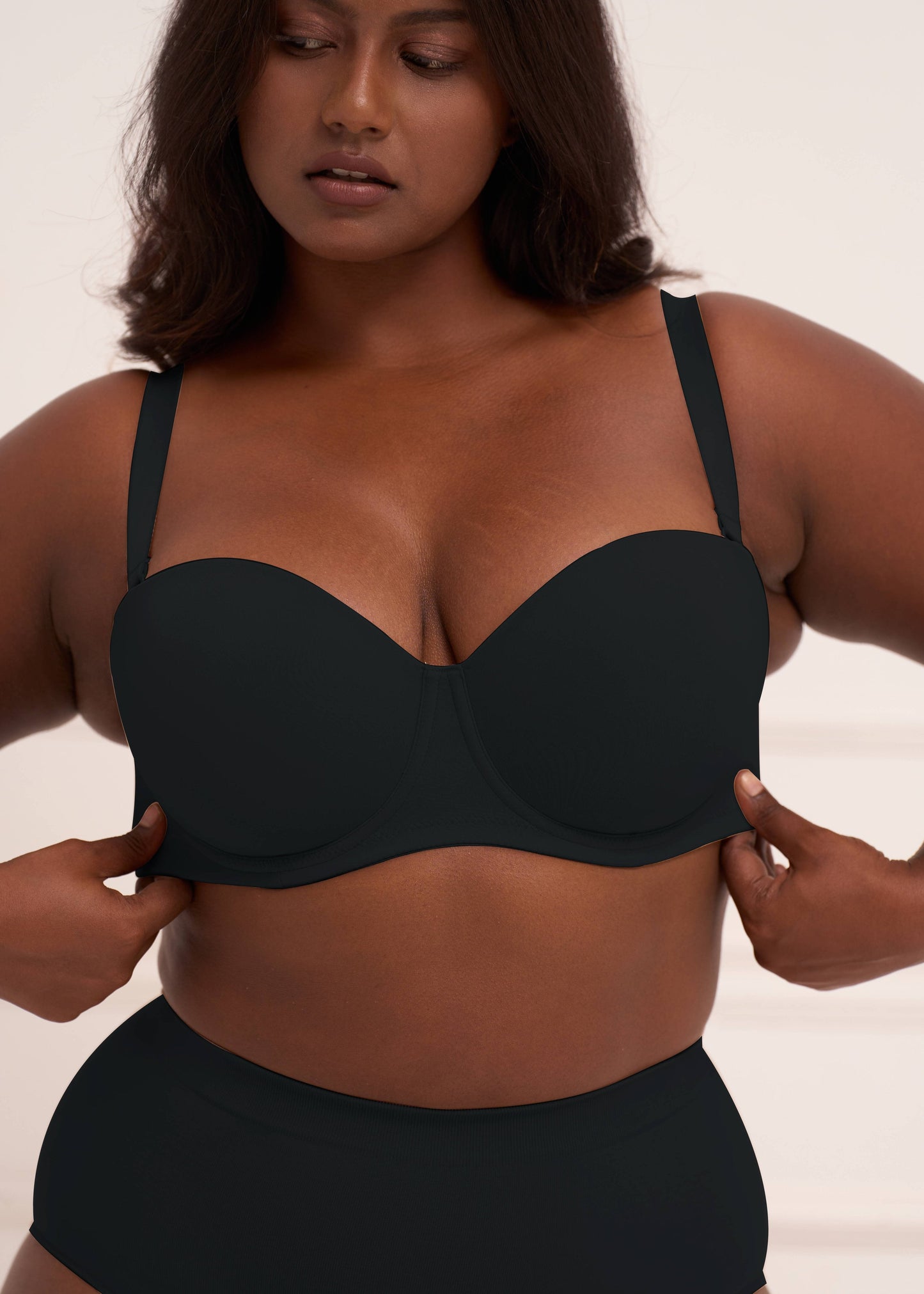 All Day Hold Strapless Bra